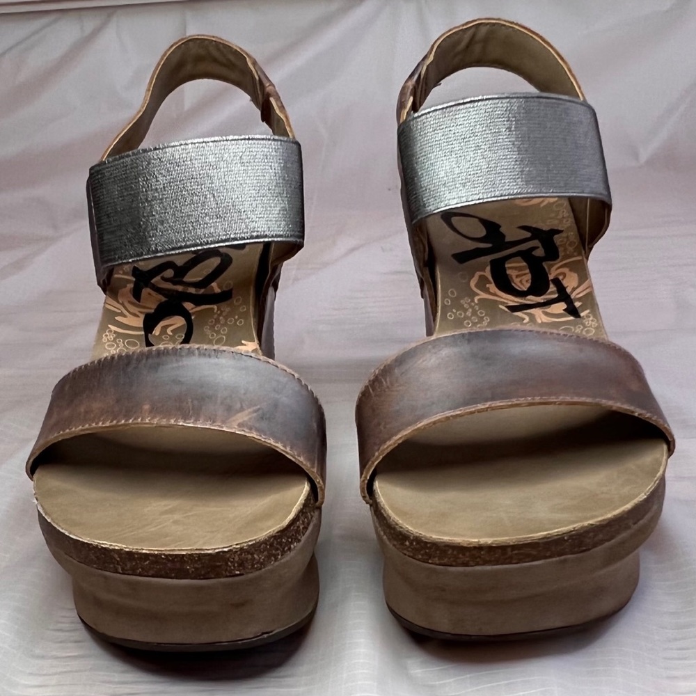 OTBT Women’s Bushnell Pewter Leather Platform Wedge Sandals Ankle Strap Size 8.5